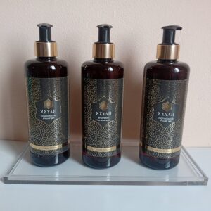 tava-cosmetice-transparenta-reyah